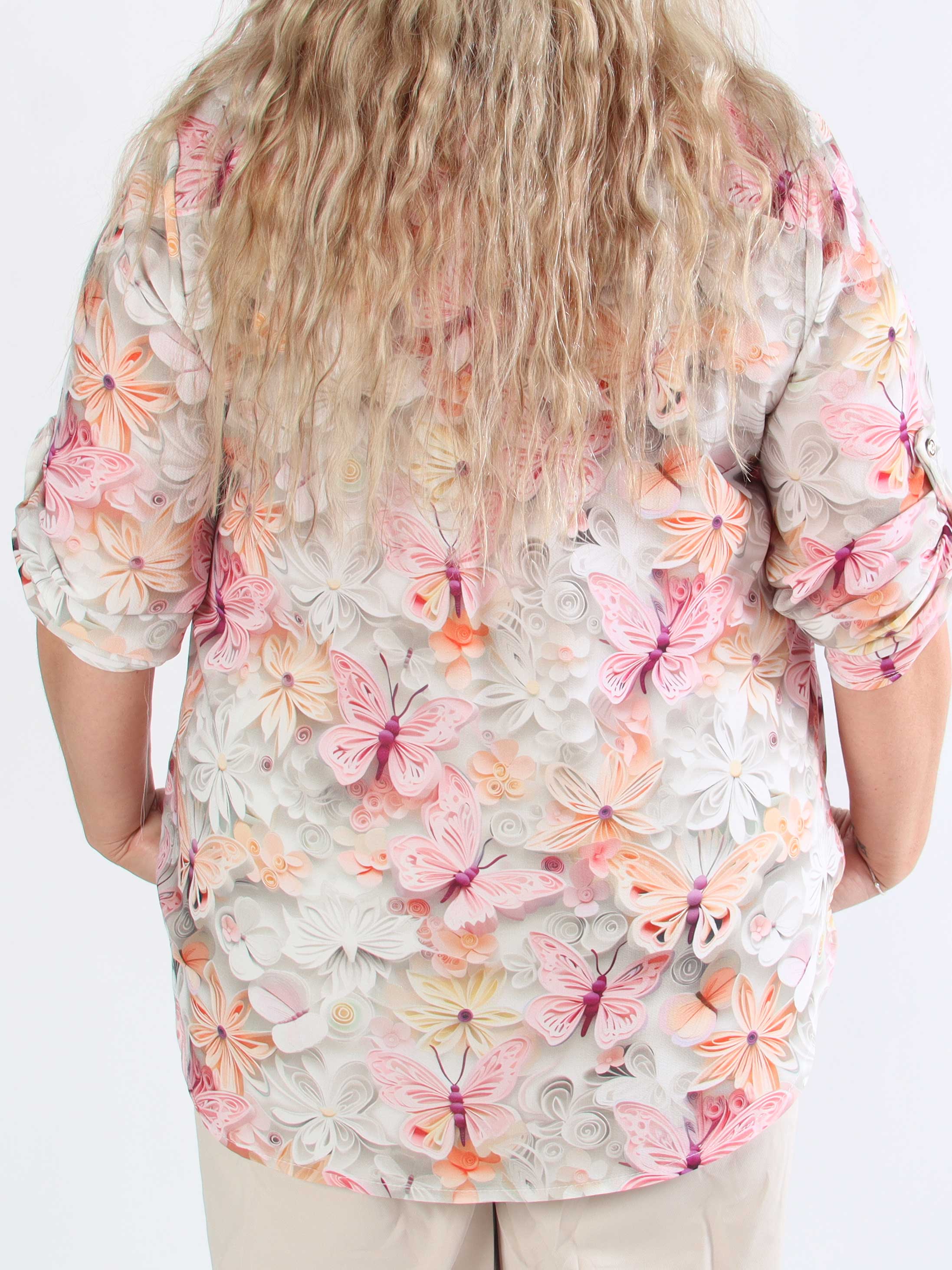 Vanesa Butterfly - Plus size tunika i viskose med sommerfugleprint